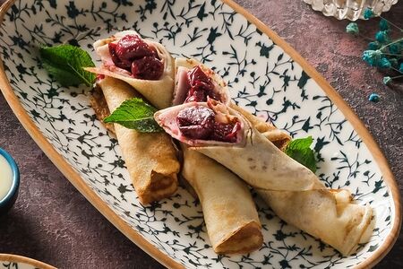 Блинчики с вишней