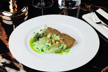 Сиг с пюре из брокколи и овощным жемчугом