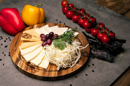 Ассорти кавказских сыров