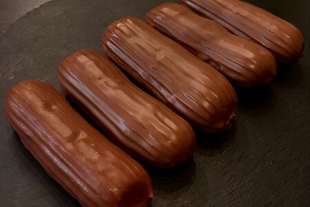 Эклер классический