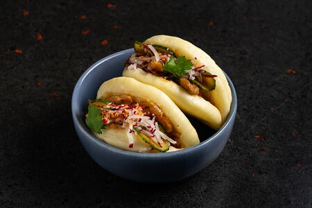 Бао с курицей