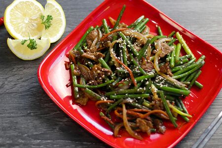 Стрелки чеснока жаренные