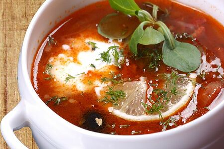 Солянка мясная