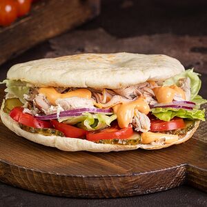 Пита с индейкой BBQ