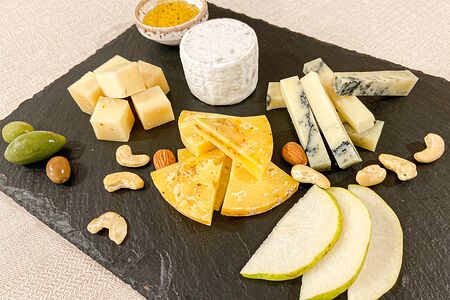 Сырная тарелка