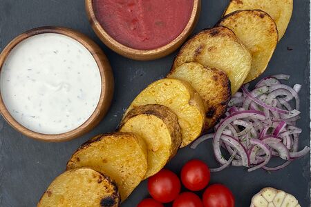 Картошка на мангале