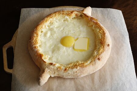 Хачапури по-аджарски