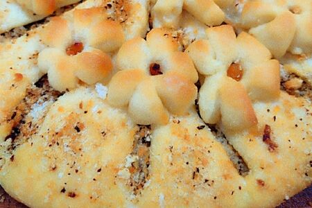 Пирог с капустой и грибами