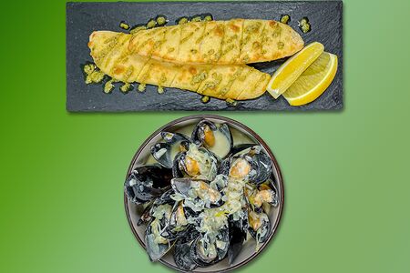 Мидии в соусе блю чиз