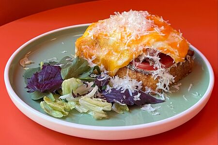 Тост с ростбифом