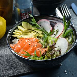 Поке с лососем