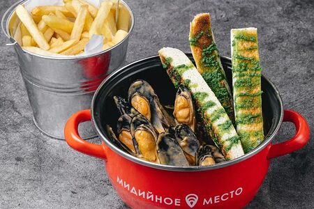 Мидии в соусе том ям