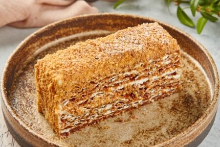 Торт Карамельный медовик