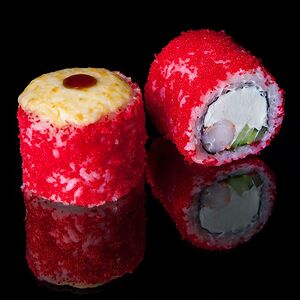 Запечённая калифорния с королевской креветкой