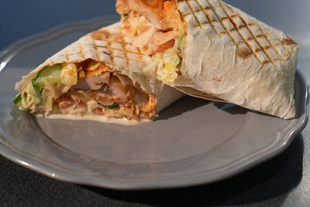 Шаурма свиная на углях острая