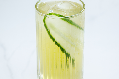 Лимонад Огурец-бузина