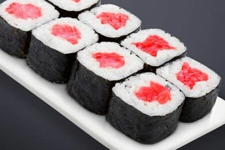 Острый ролл с тунцом
