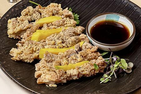 Хрустящий тайский цыплёнок с манго