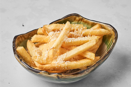 Картофель фри с пармезаном и трюфелем