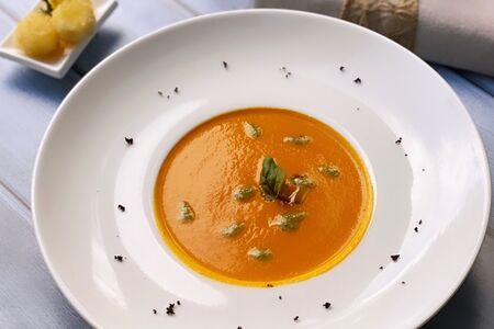 Крем-суп из томлёных томатов