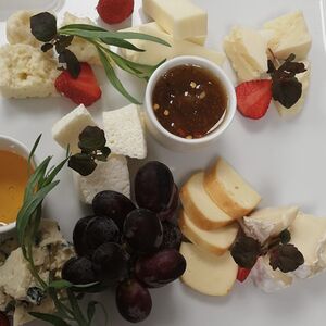 Коллекция фермерских сыров