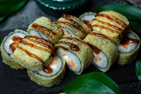 Жареный лосось