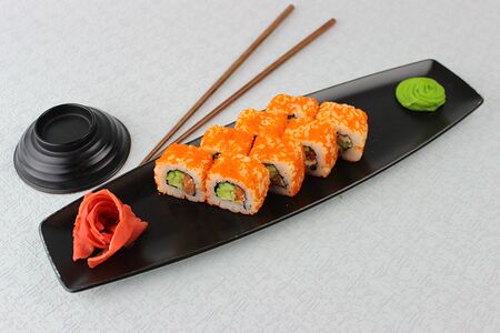 Калифорния с лососем