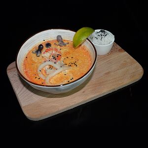 Том Ям с морепродуктами