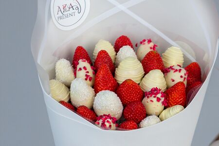 Клубничный букет - Diva