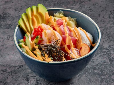 Поке Калифорния