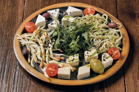 Сырная тарелка грузинских сыров