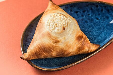 Самса с сыром