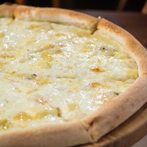 Пицца Четыре сыра