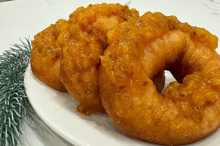 Набор пышек с морошкой