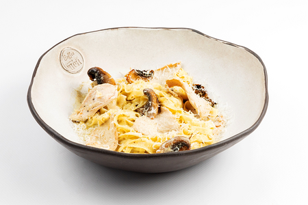 Паста с индейкой и грибами