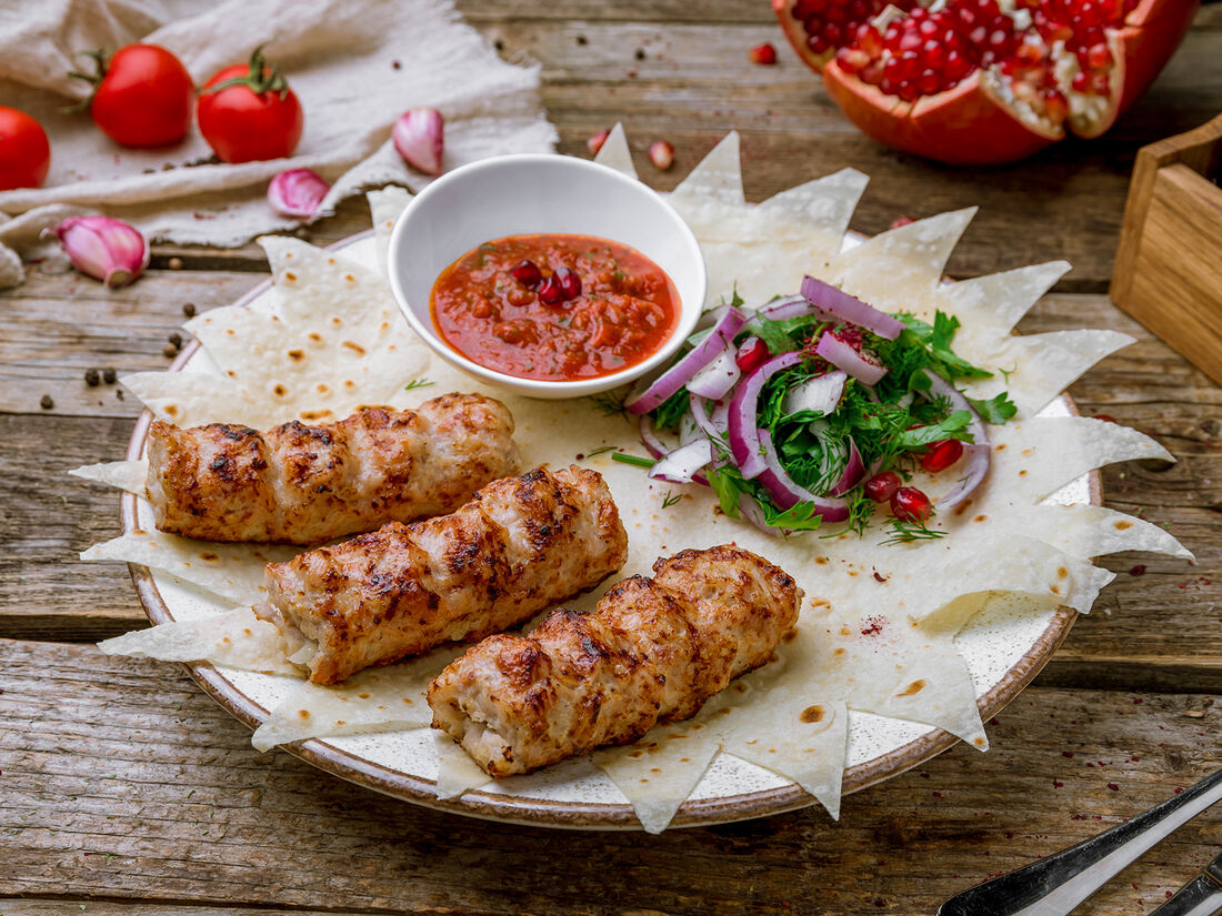 Сочный мощный шашлычок