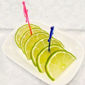 Дольки лайма