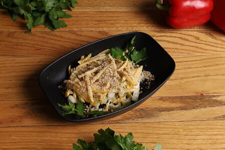 Салат с сельдереем и яблоками