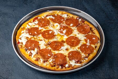 Пицца пеперони