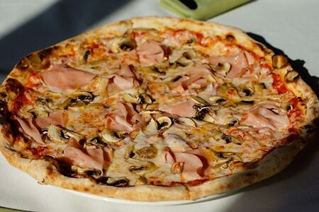 Ветчина-грибы