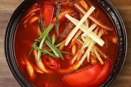 Красный огненый суп