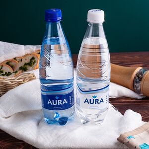 Вода Aura газированная