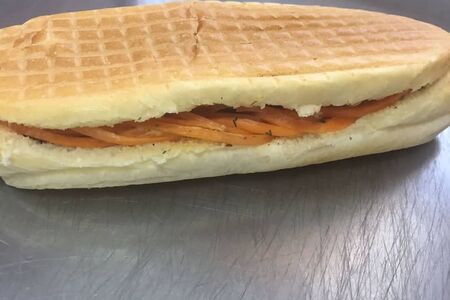 Хот-дог с охотничьей колбаски