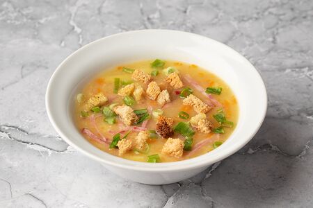 Суп гороховый