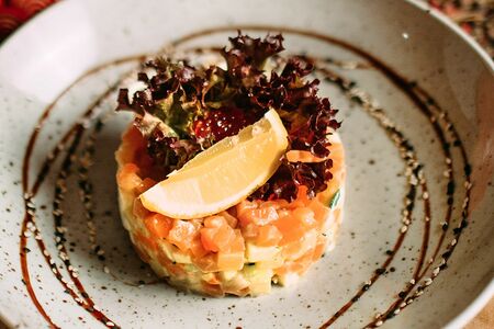 Оливье из лосося малой соли и с лососевой икрой