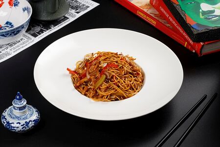 Яичная лапша с курицей