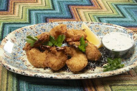 Креветки темпура со сливочным соусом