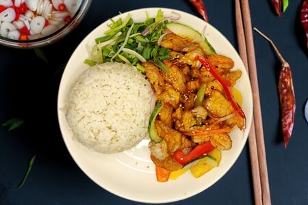 Ком хео чуа нгот