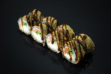 Жареный с лососем