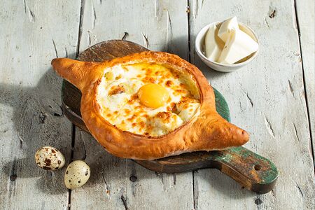 Хачапури по-аджарски
